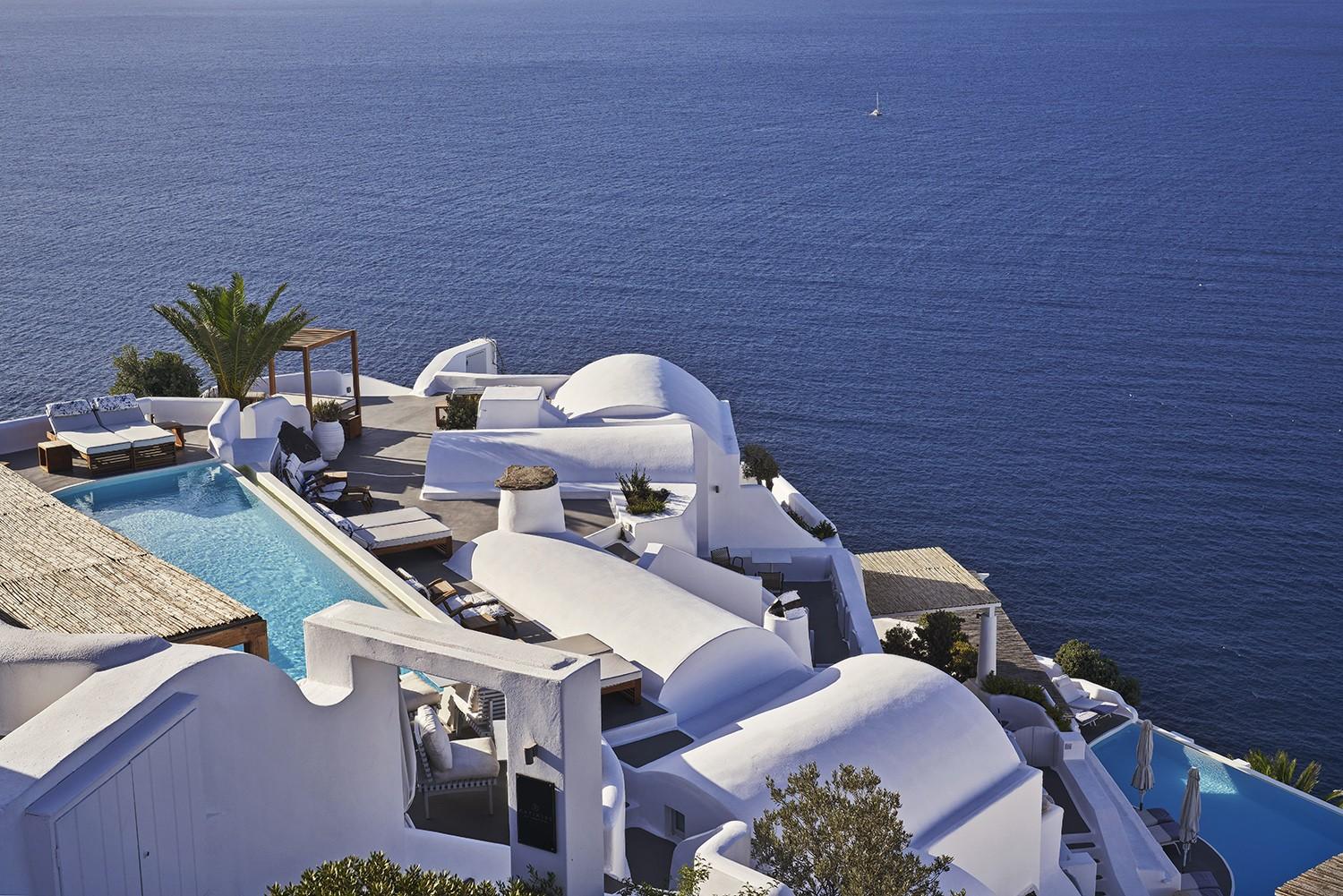 Katikies, Beautiful Santorini's 5-Star Luxury Hotel
