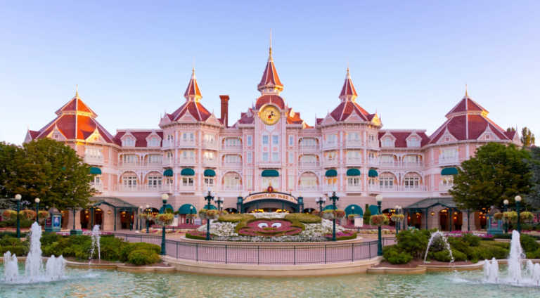 Newest Luxury Hotel at Disneyland Paris