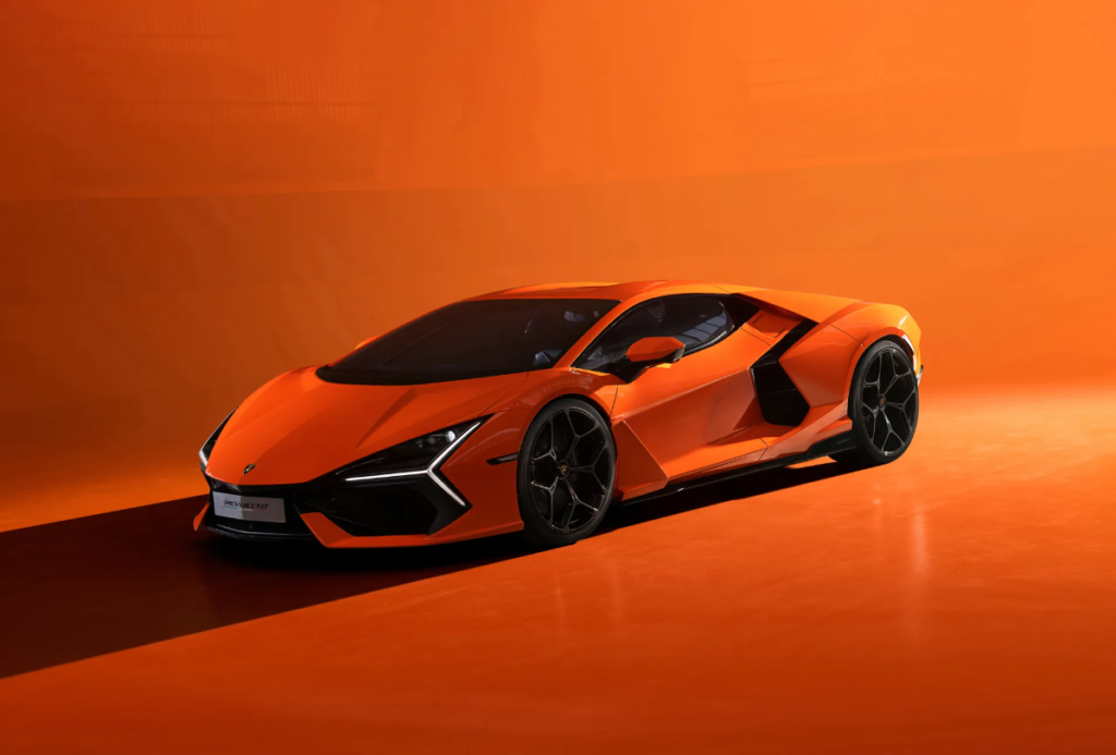 Lamborghini Revuelto: Redefining Hybrid Supercars