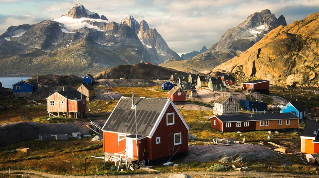Discovering Greenland: Beyond the Myths and Realities