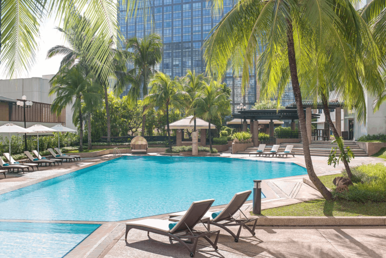 Discover the Best Luxury Bleisure Hotel in the Philippines