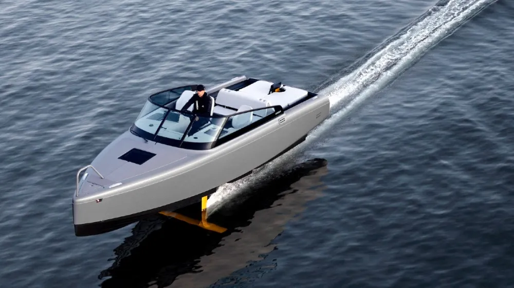 Revolutionizing Marine Travel: The Candela C-8 Powered by Polestar