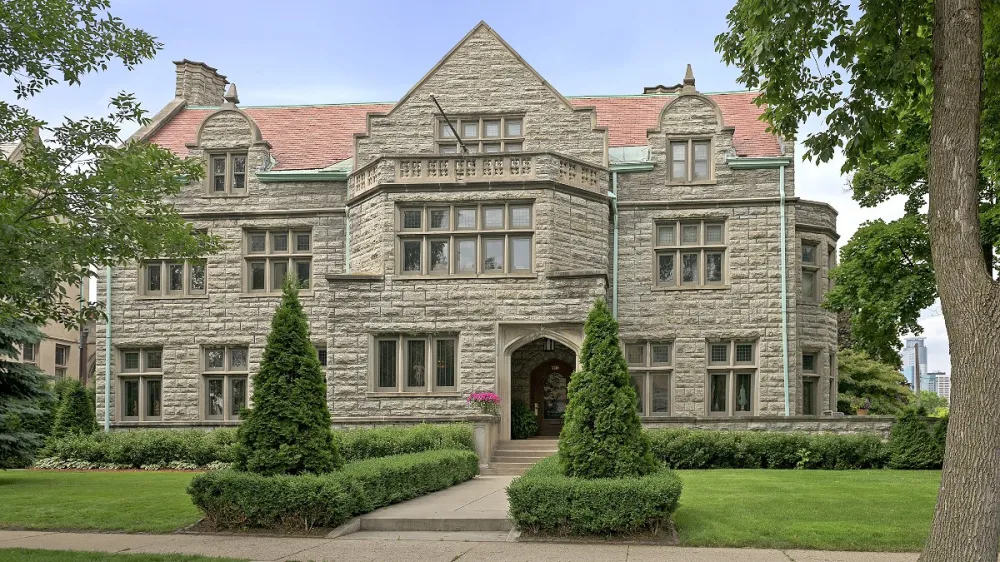 Discovering the Pillsbury Castle: An Architectural Marvel in Minneapolis, Minnesota