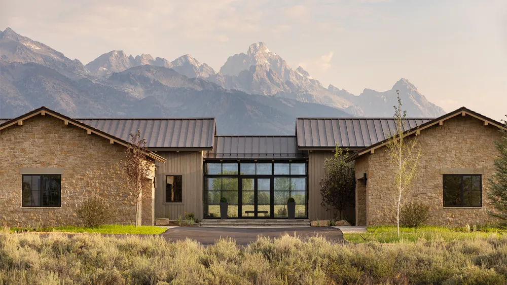 The Ultimate Wyoming Mountain Estate: Your Dream Home Awaits