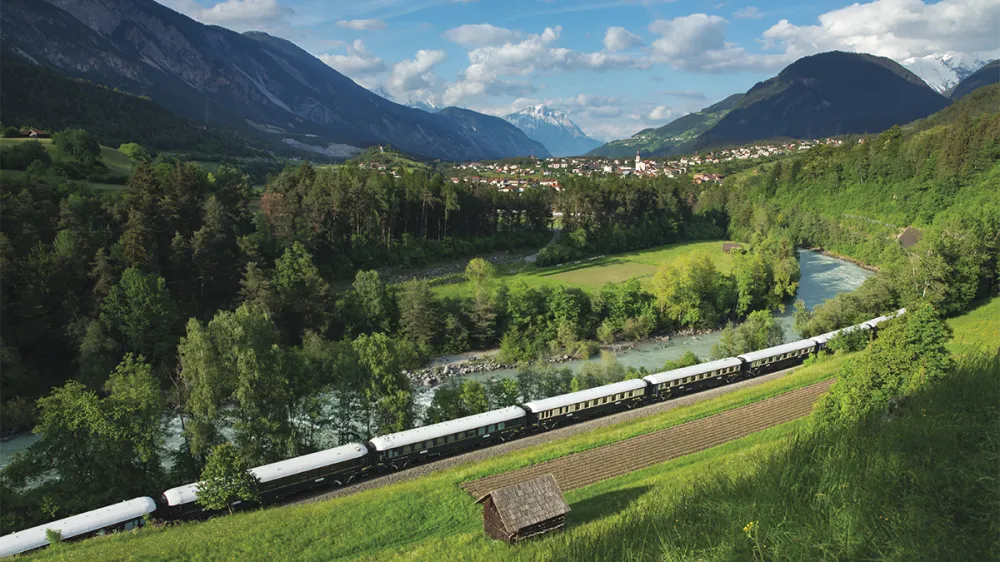 Luxury Travel Experience: The Ultimate Guide to the Venice Simplon-Orient-Express