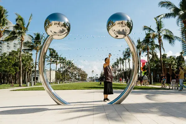 The Real Reason Art Basel Miami Beach Is So Fun